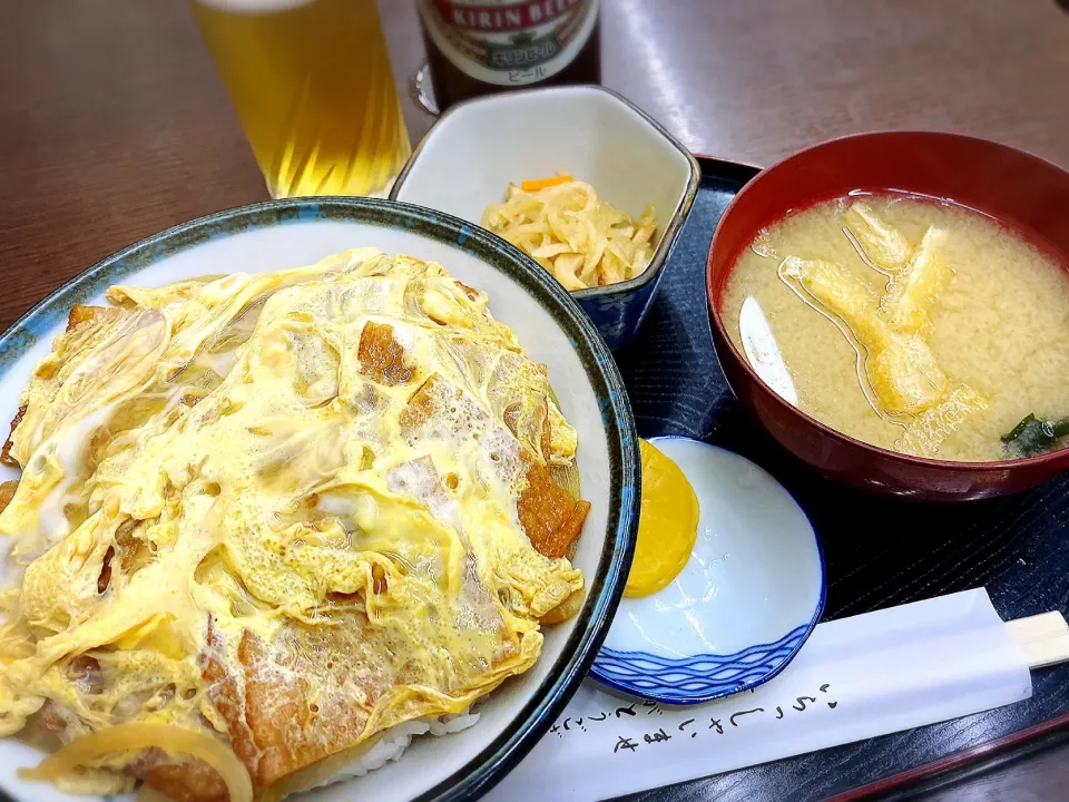 大角玉子丼 ¥550|Blue Moon Caféさん