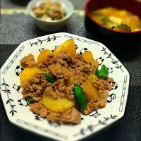 Snapdishの料理写真:からあげビールさんの料理 【給食再現レシピ】簡単めちゃウマ!じゃがいもの甘辛そぼろ炒め