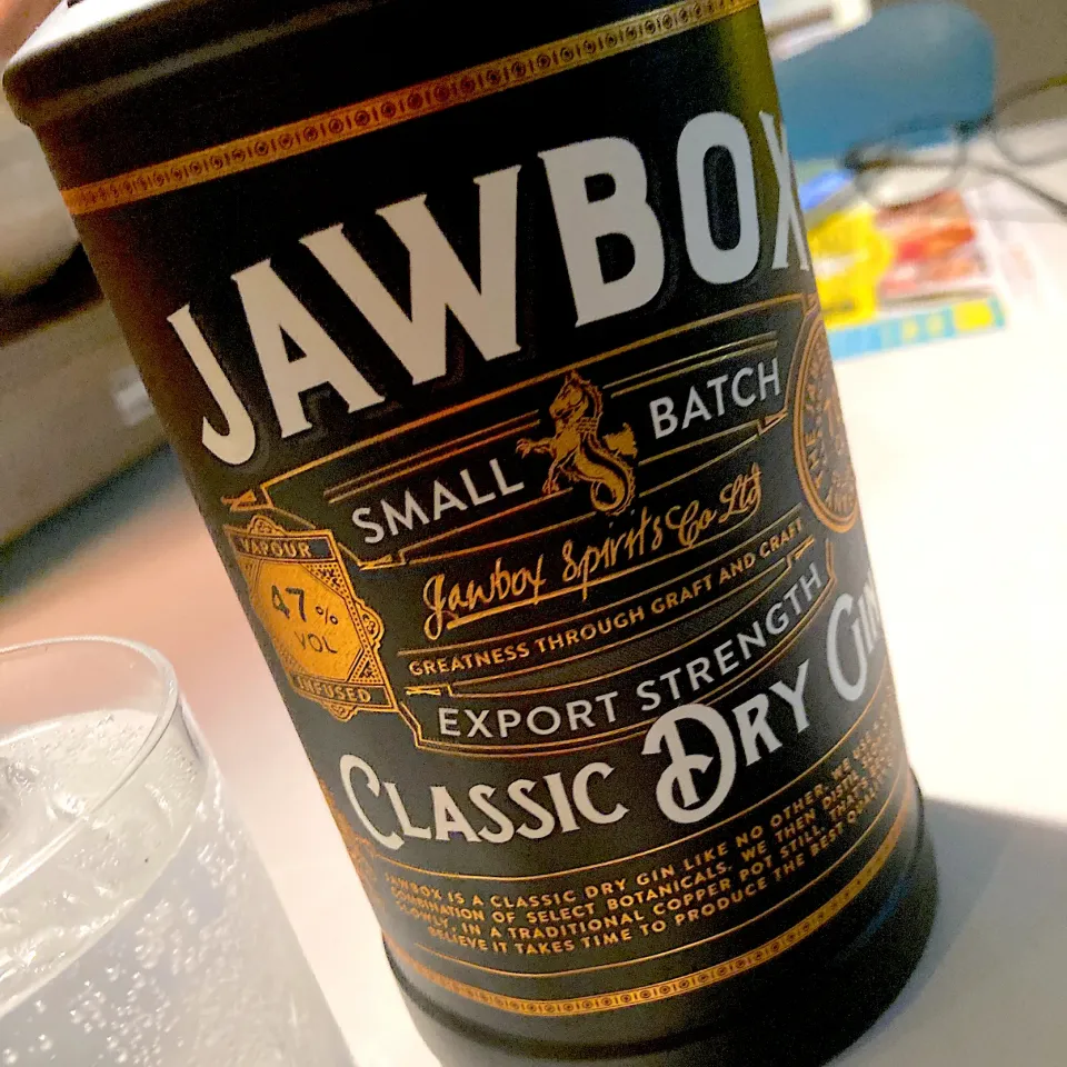 Jawbox gin|Rickey Pierreさん