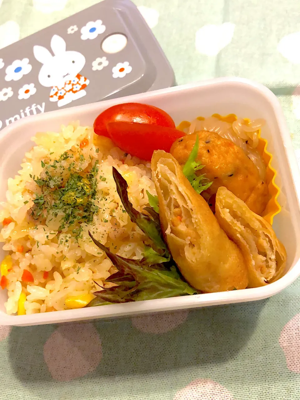 2023.10.5  ＊今日のお弁当＊チキンピラフ♬*°|rinrin*mama*さん