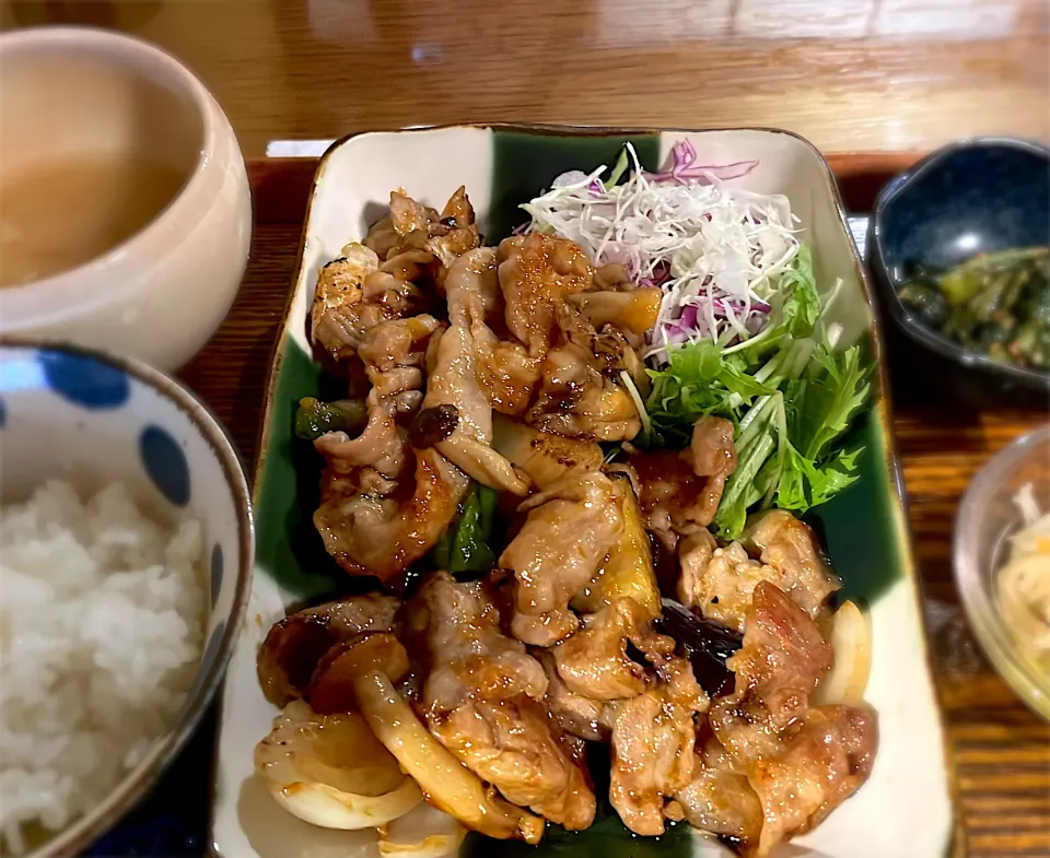 豚の生姜焼きランチ|あきちゃ☆彡さん