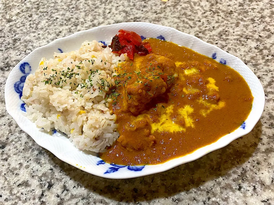 バターチキンカレー🍛🧈🍗|つんさん