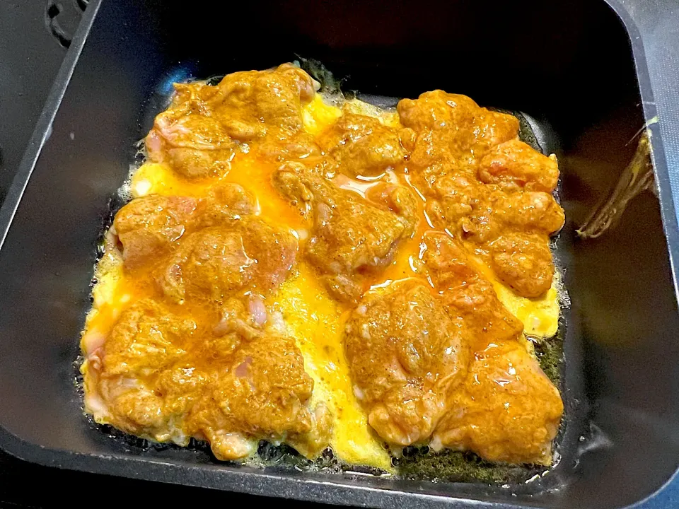 手羽元の骨抜きで、カレー風味ピカタ✨|yokoさん