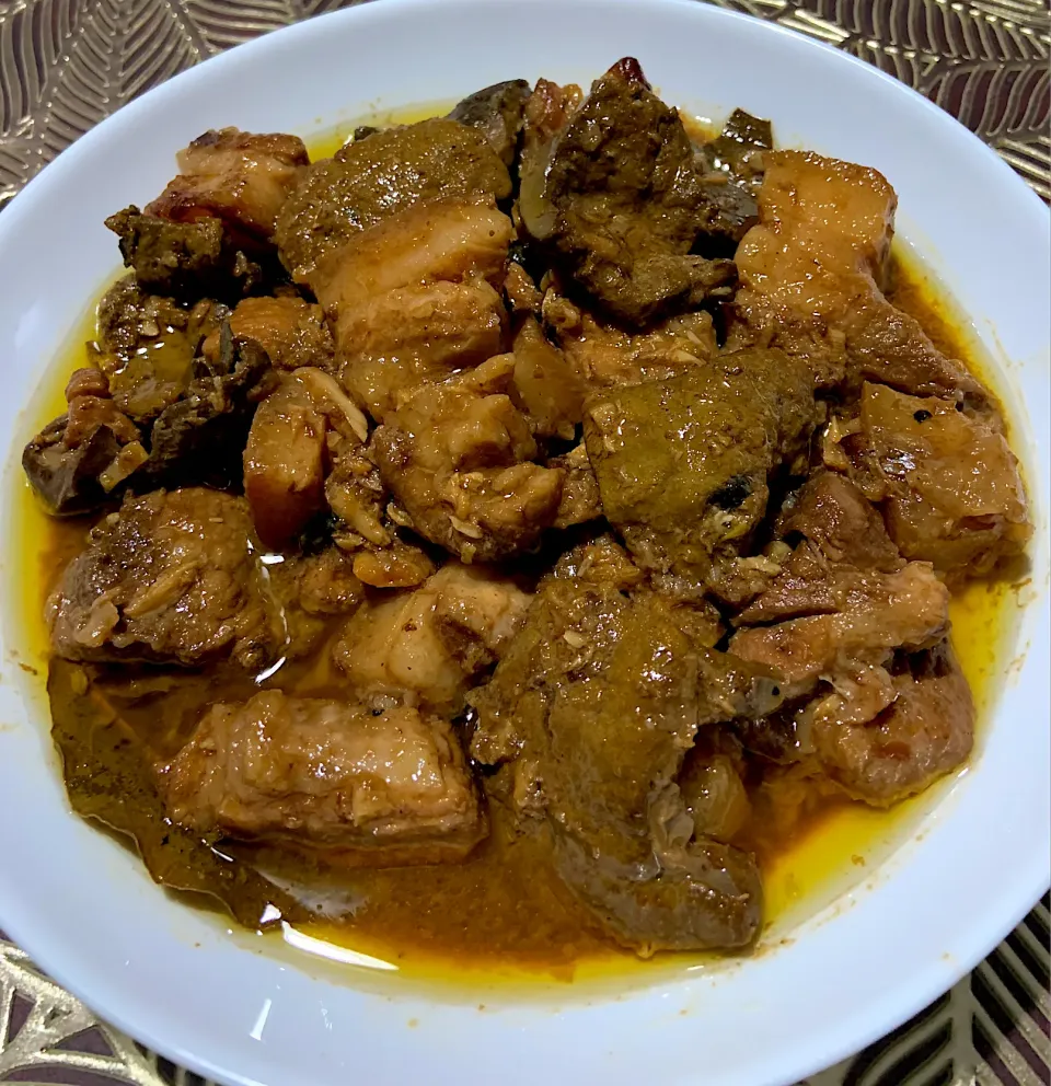 Pork and beef liver adobo|Ahnneさん