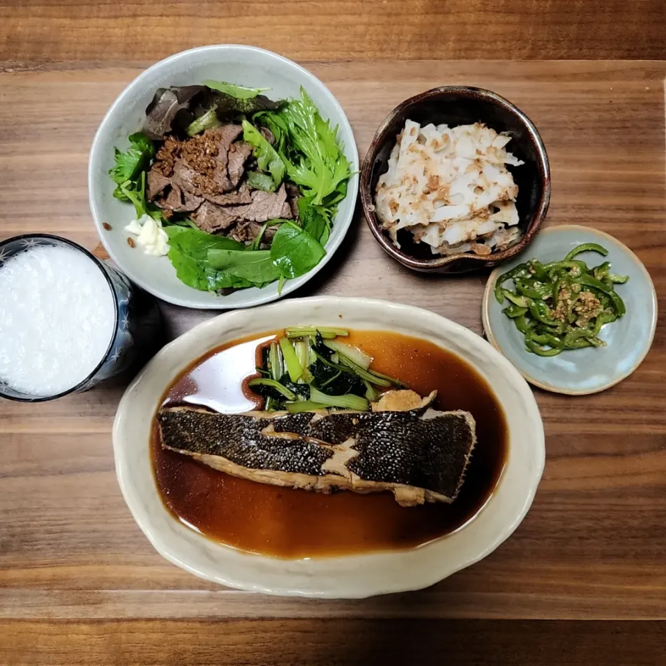 20231006
鰈の煮付け
牛肉醤油麹サラダ
蓮根の梅おかか和え
ピーマンのナムル|noccoさん