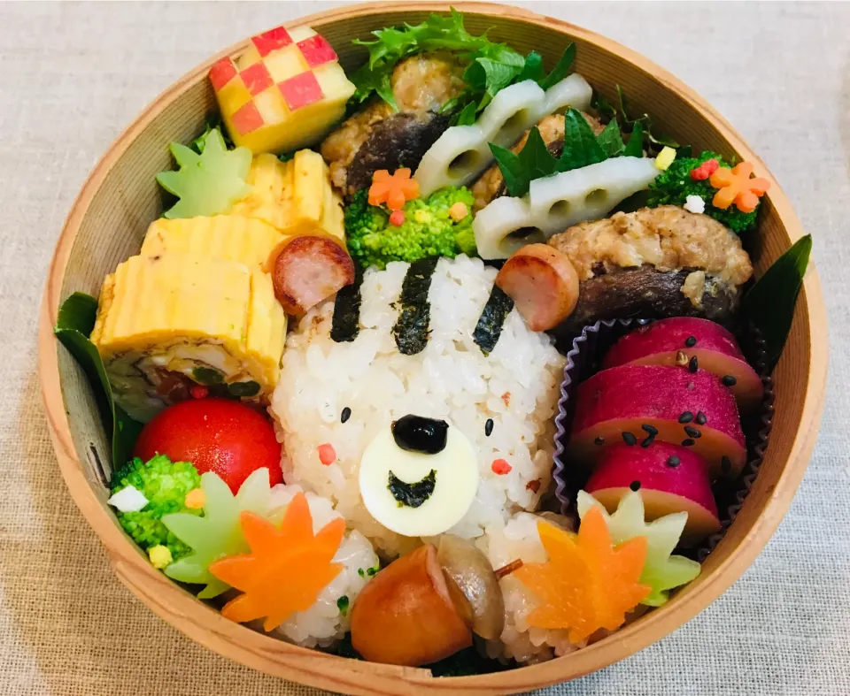 Snapdishの料理写真:秋のお弁当|ひぽさん