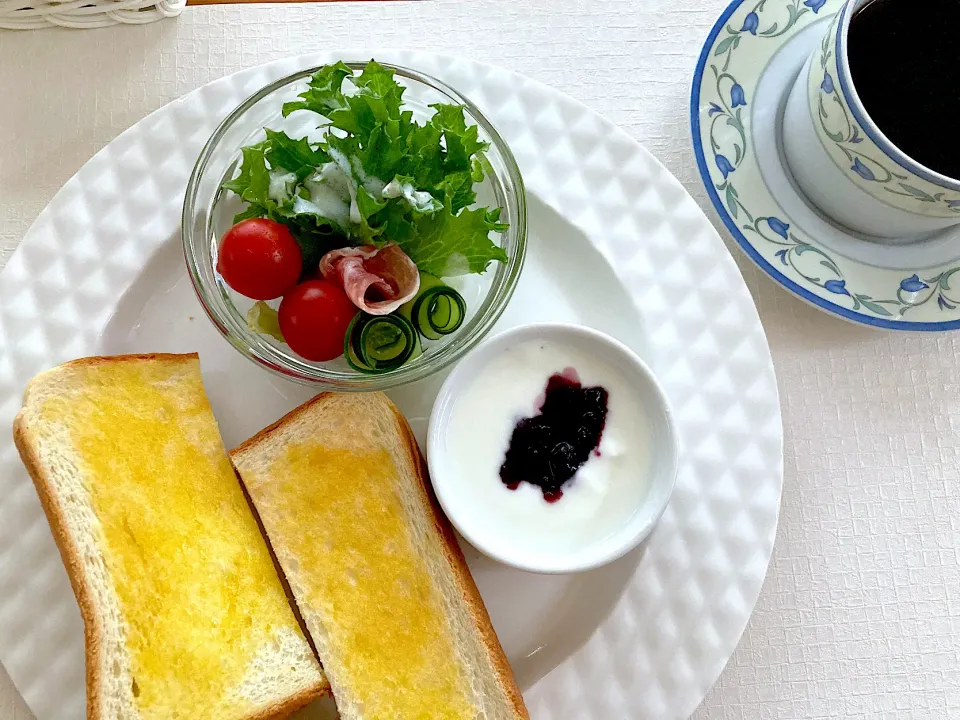 自宅でモーニング気分♪|花🍀さん