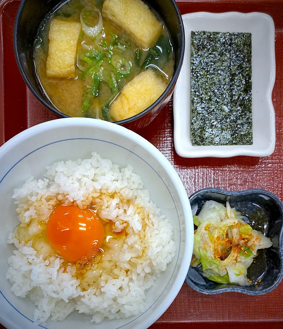 Snapdishの料理写真:こだわり卵朝食 290円|すくらんぶるえっぐさん