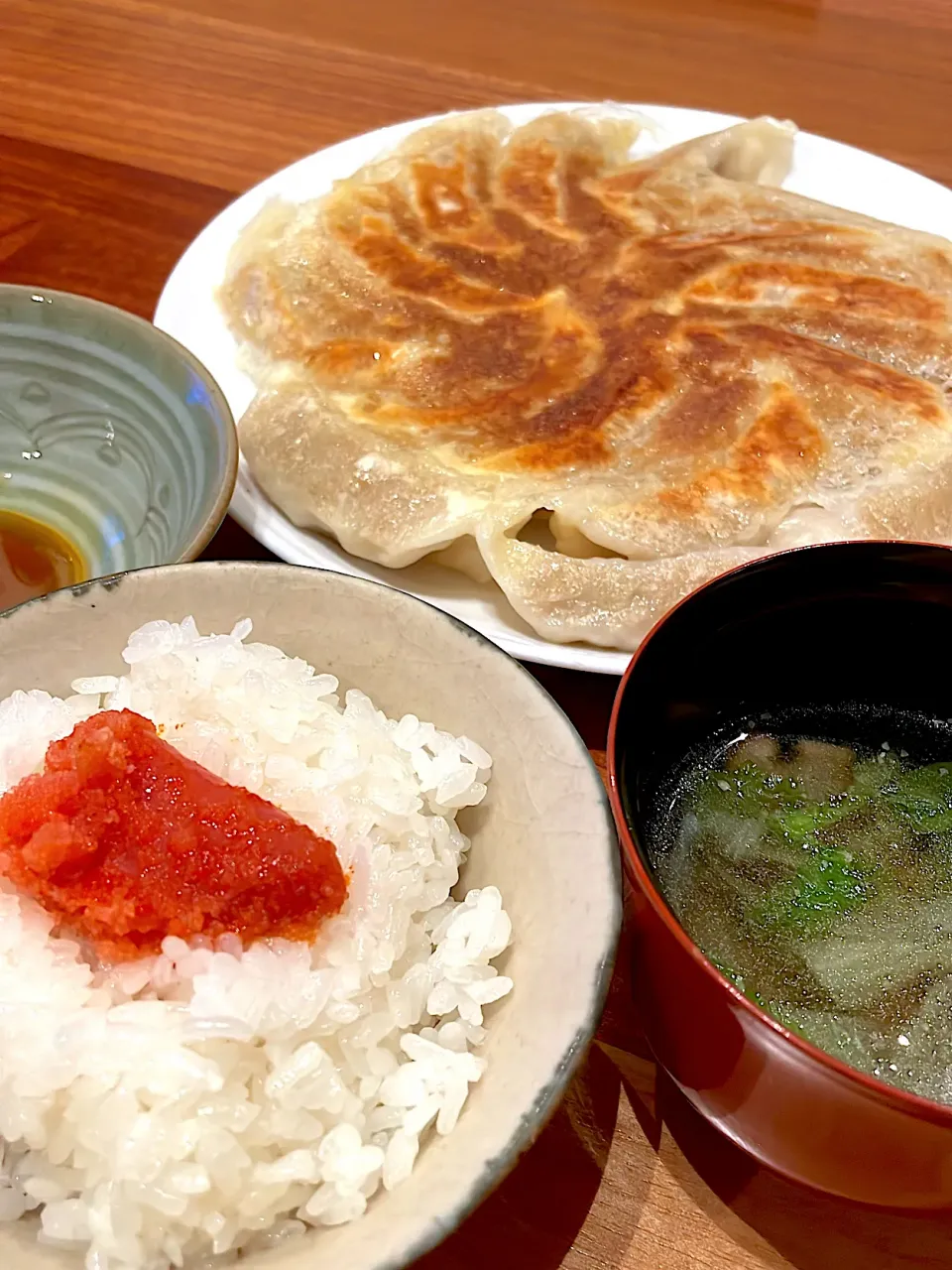 明太子ご飯　レタススープ　餃子|とゆあさん