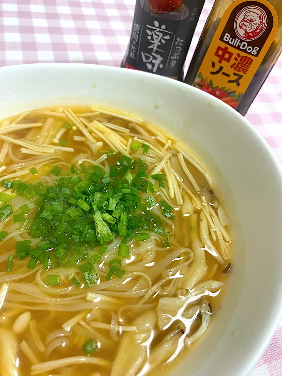 中濃ソースと焼肉のタレで中華スープに|ともさん