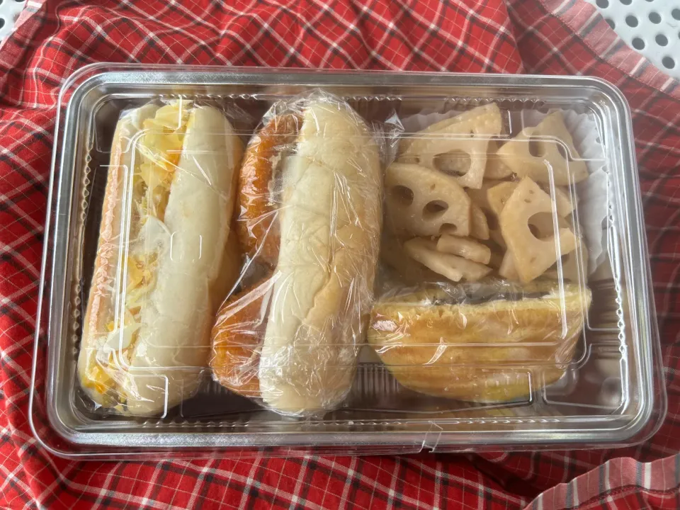 Snapdishの料理写真:エビ寄せフライサンド弁当|*なおみん*さん