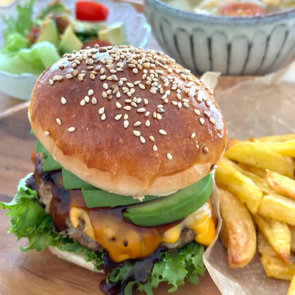 休日のハンバーガーランチ🍔|おーこ🍅野菜ソムリエの母ちゃんさん