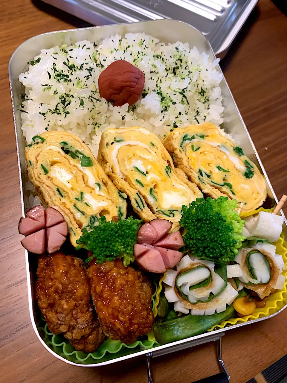 Snapdishの料理写真:ニラの卵焼き弁当🍱|Riemamaさん