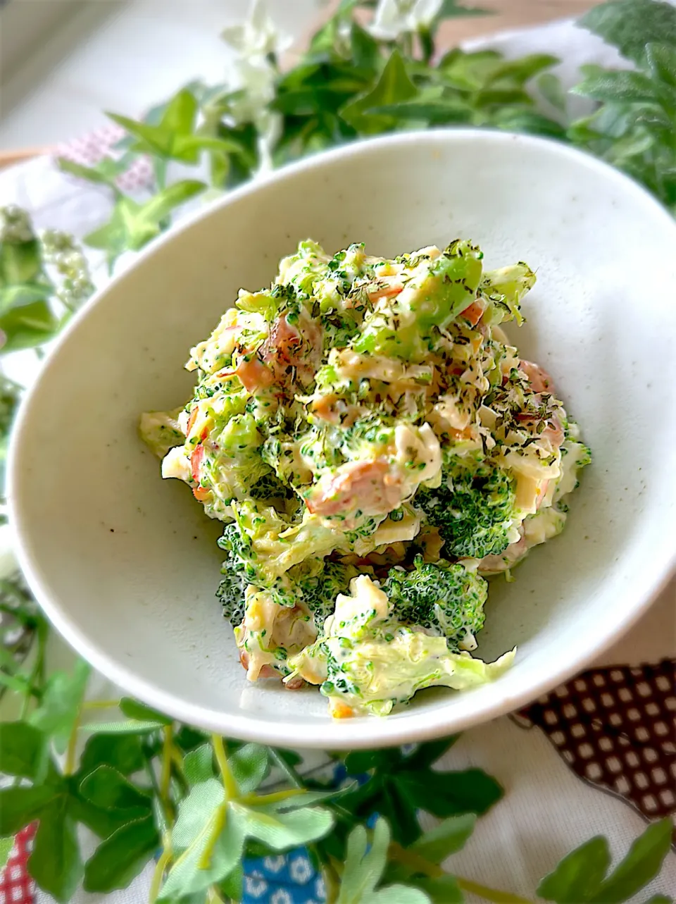 Snapdishの料理写真:ブロッコリーサラダ🥗🥦︎|みゆきさん