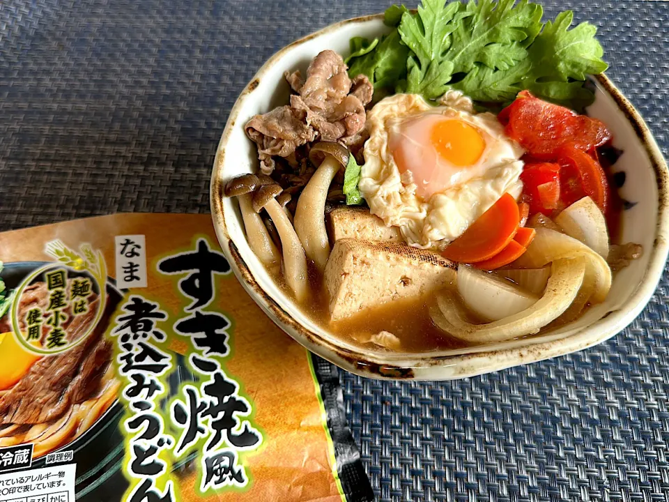 Snapdishの料理写真:トマトすき焼きうどん|Taさん