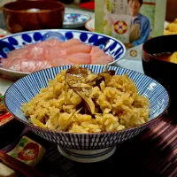 Snapdishの料理写真:『天然舞茸の炊き込みご飯』✨✨✨『雪若丸』第三弾！😋|イチロッタさん