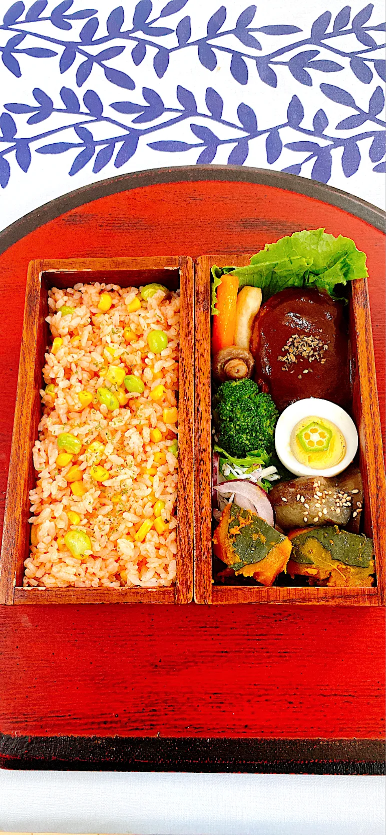 Snapdishの料理写真:ハンバーグ弁当|petitさん