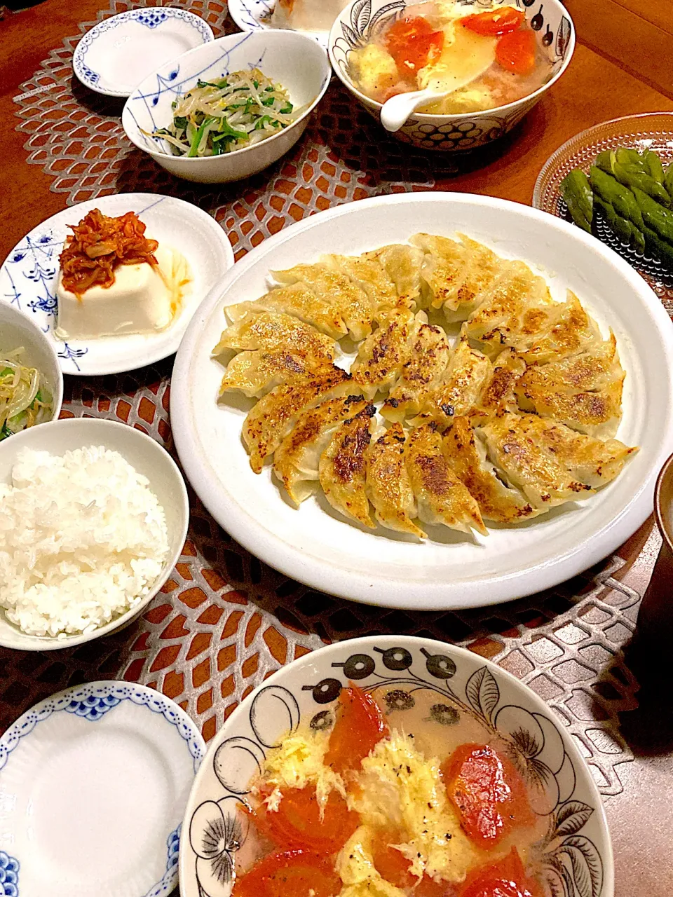 餃子の晩御飯✨|みるくさん