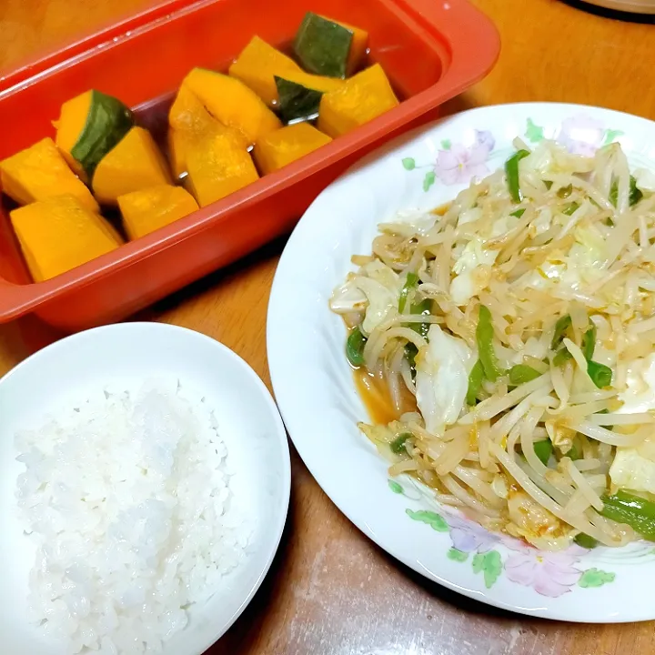 野菜炒め、かぼちゃ煮物|asuさん