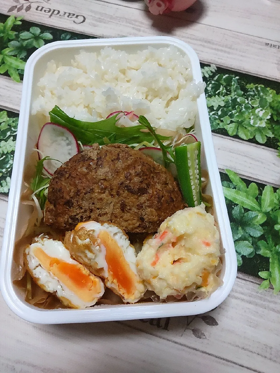 ハンバーグ弁当🍱|クータンさん