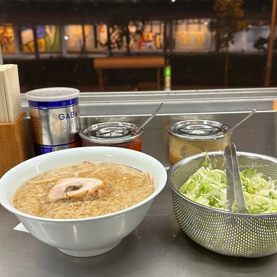 ラーメン|Hajime Sakaiさん