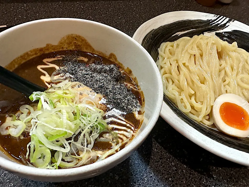 黒辛めのつけ麺＋味玉@つけ麺道開花屋一貫・名古屋、星ヶ丘|らーめん好き！さん