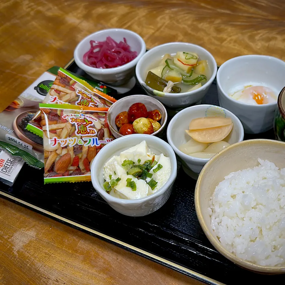 スター不在の朝ごはん|くまちゃんさん