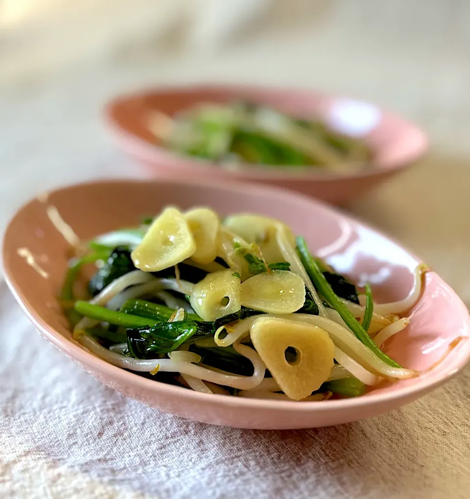 もやしとほうれん草の炒めもの|かっちゃん杉さん