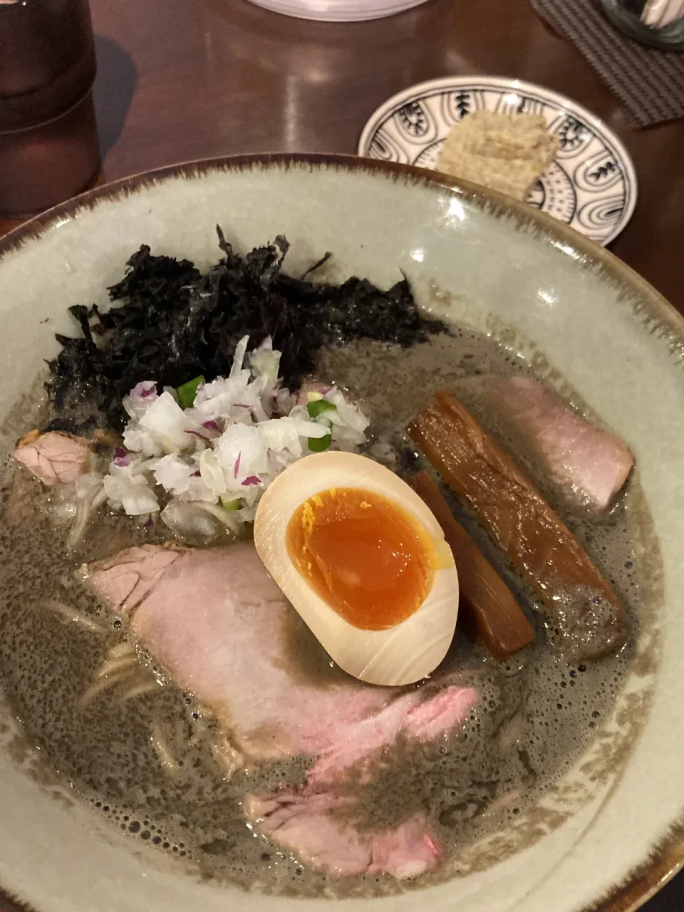 Snapdishの料理写真:百尾らーめん   煮干しバター|rockiさん