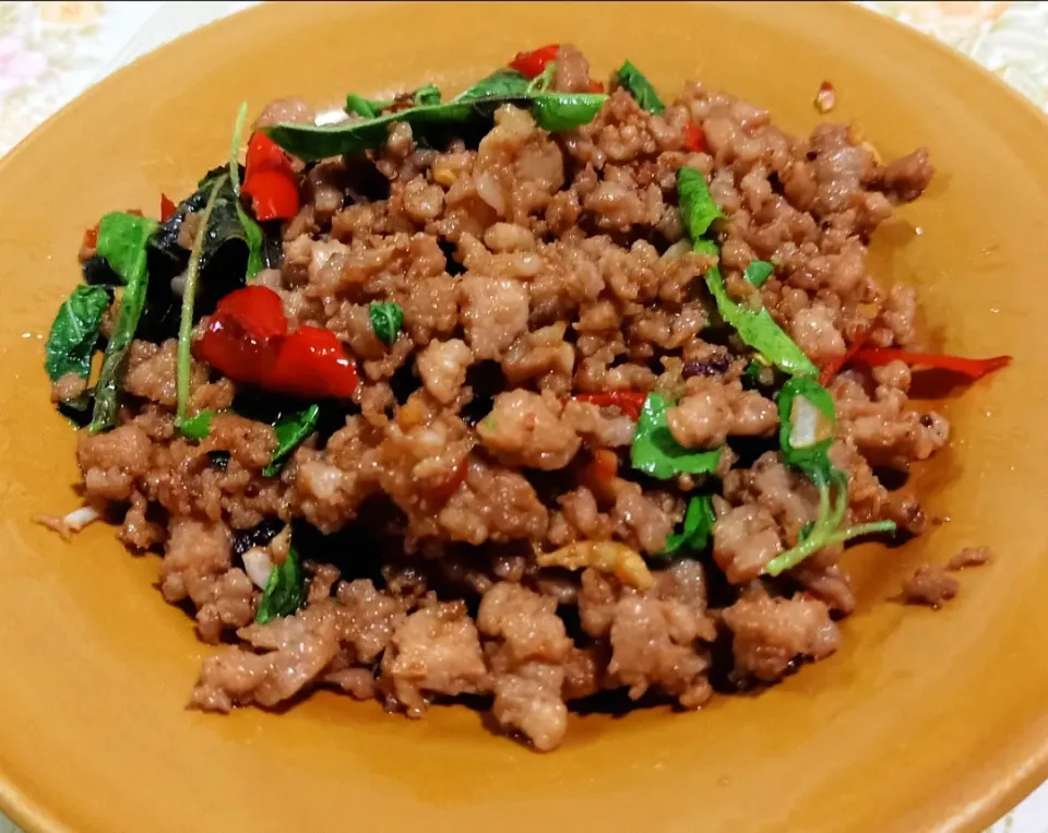 ผัดกะเพราหมูสับ
Stir-fried minced pork with basil|🌿Veerapan Mu🌿さん