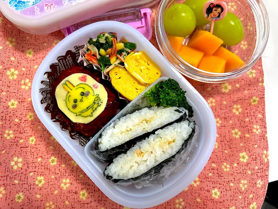 ちいかわチーズハンバーグ弁当|ゆりえさん