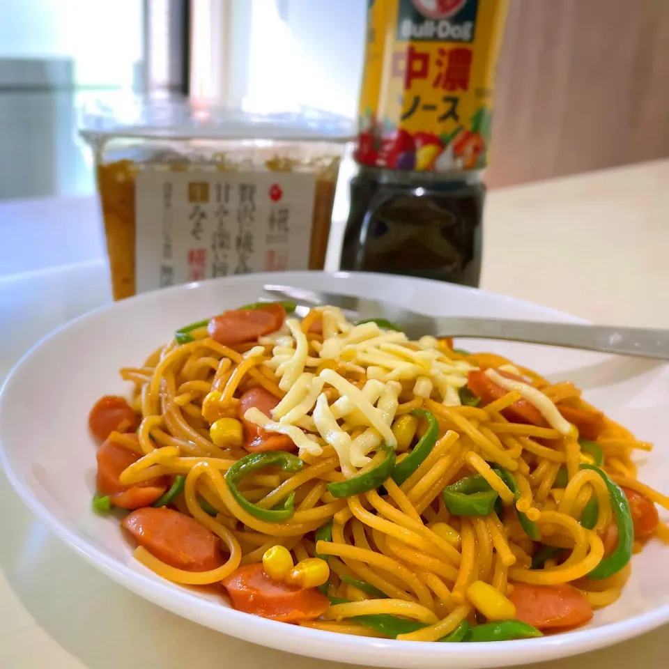 万能味ソースでナポリタン🍝|はるさん