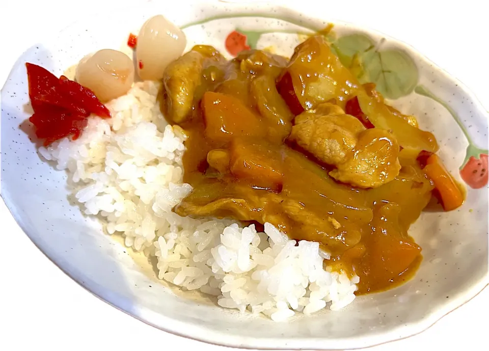 さつまいも入りカレーライス🍛🥄|harutomomamaさん