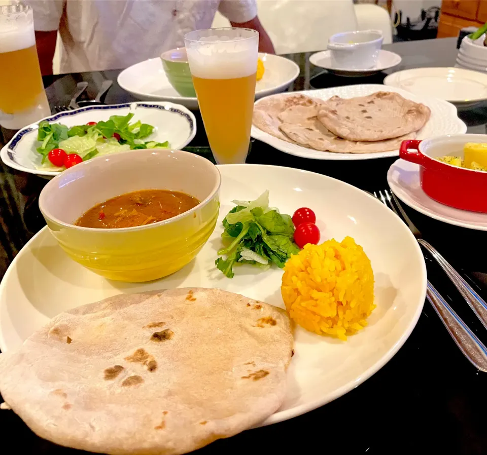 バターチキンカレーと天然酵母でチャパティ|ロコちゃんアネちゃんさん