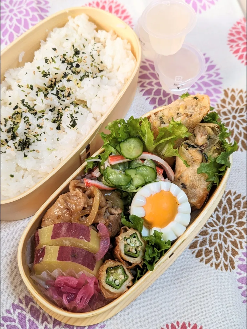 Snapdishの料理写真:本日のお弁当〜豚バラの万能味ソース炒め弁当〜|f.1125beさん