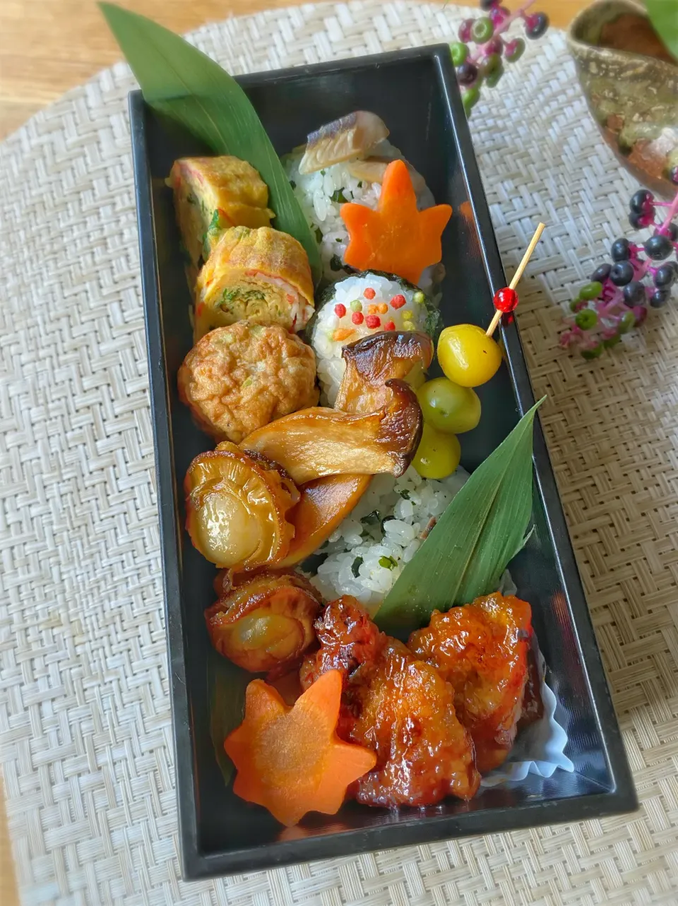 秋🍂の彩りお弁当🌰|shakuyaku33443344さん