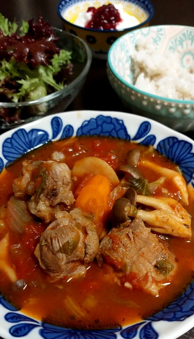 豚スネ肉のトマト煮|きつねさん