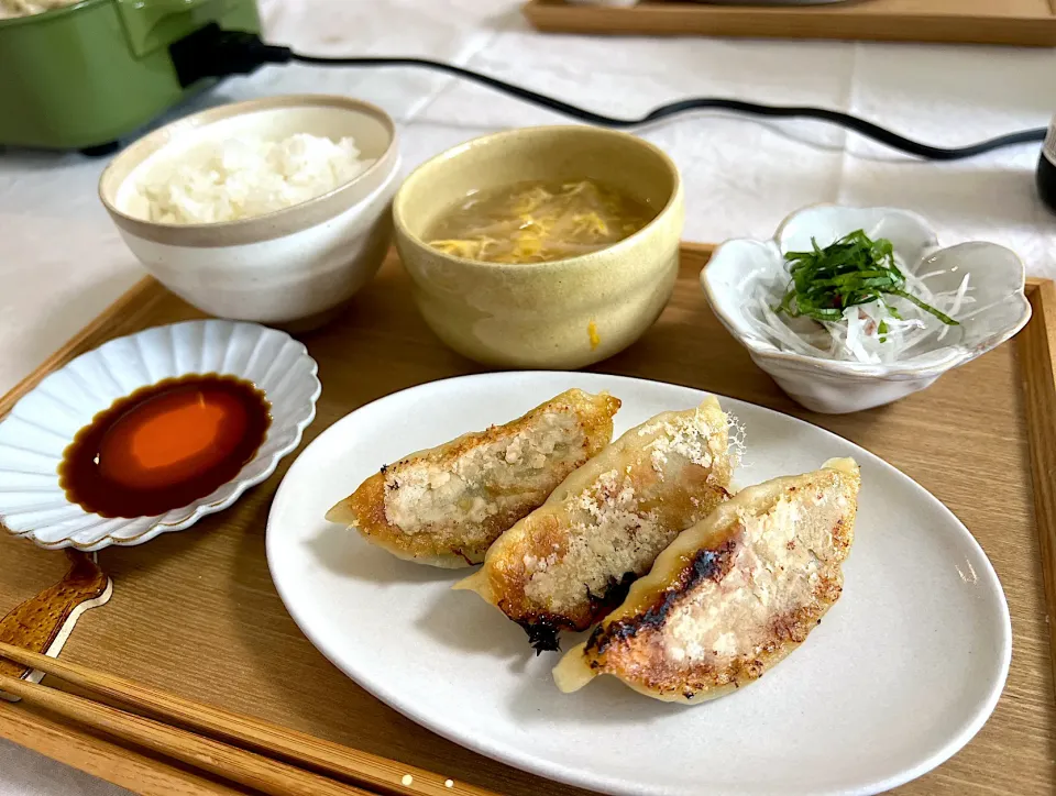 皮から餃子を作ったよ|つじいみいさん