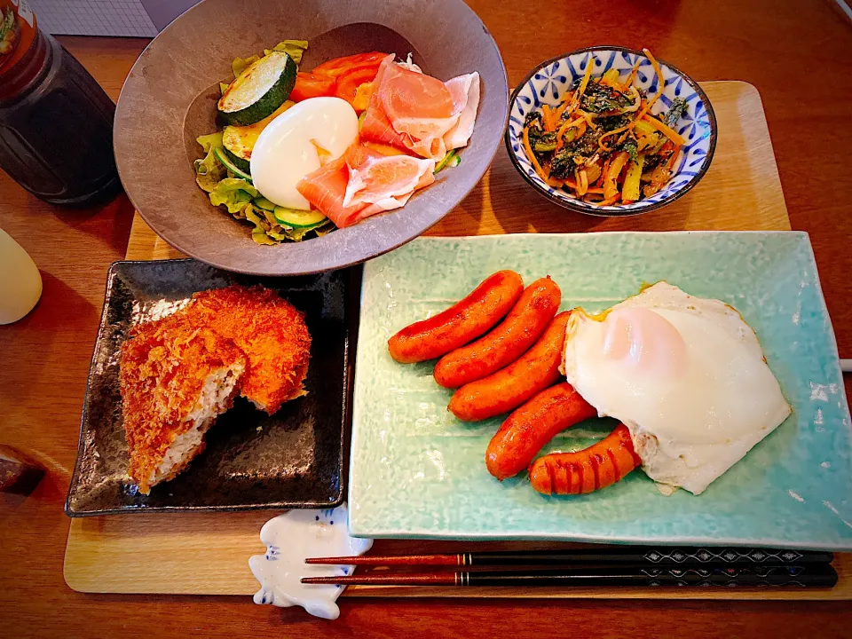 朝食メニュー|あっきーぬさん