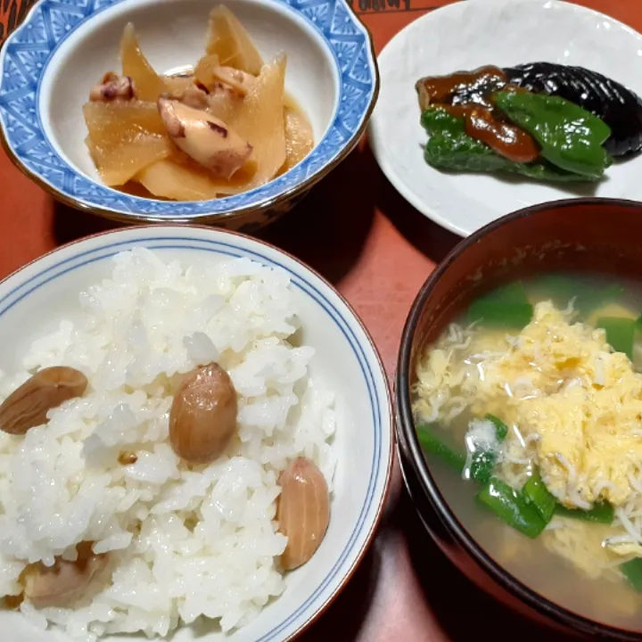 Snapdishの料理写真:落花生ご飯|ゆっこさん