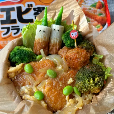 「エビ寄せフライ」を使ってみたSnapdishの料理・レシピ写真:【オトナ弁当】エビ寄せフライの玉子丼弁当