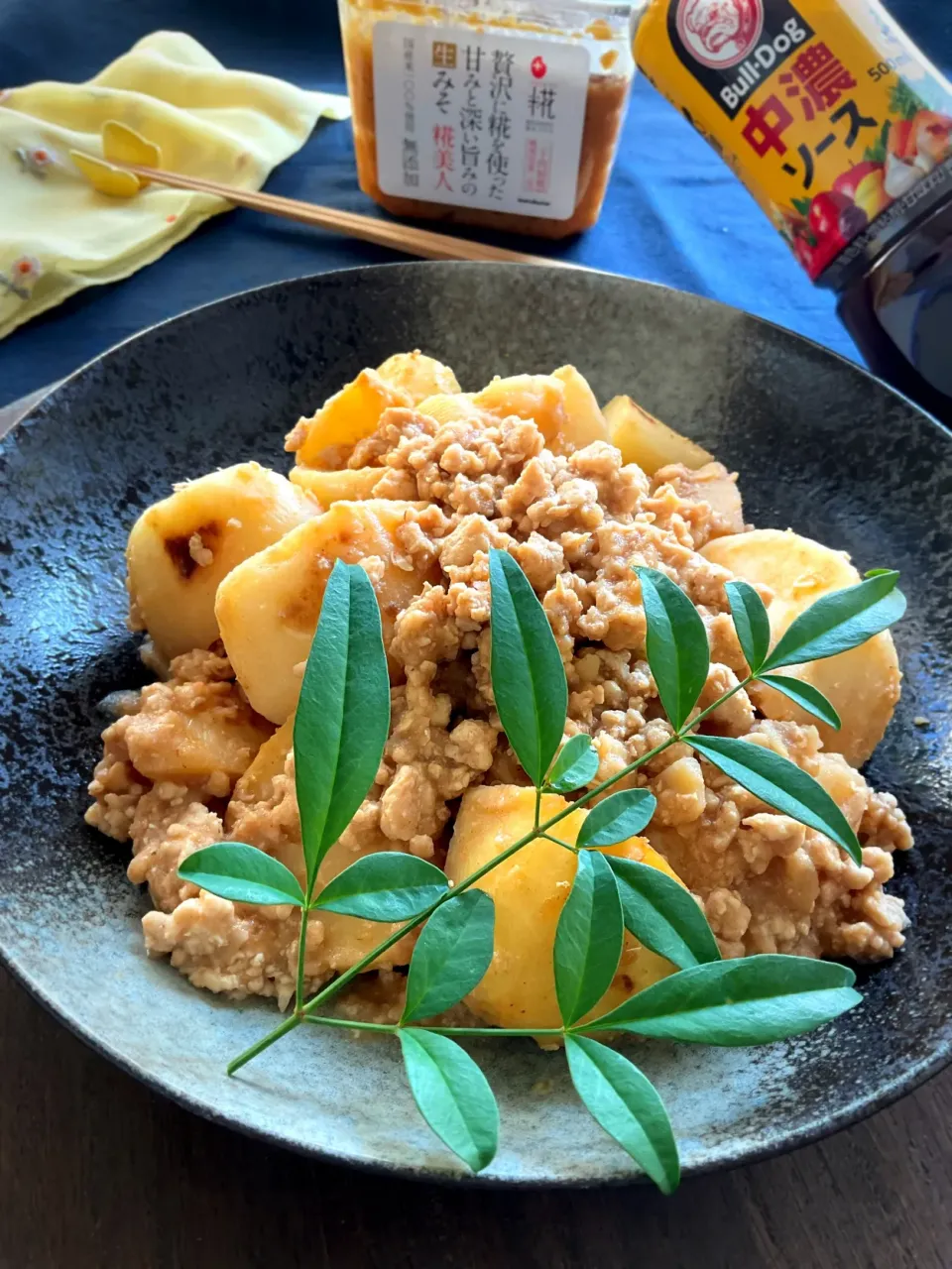 万能味ソースde洋風じゃがいもの鶏そぼろ煮|スイーツポテトさん