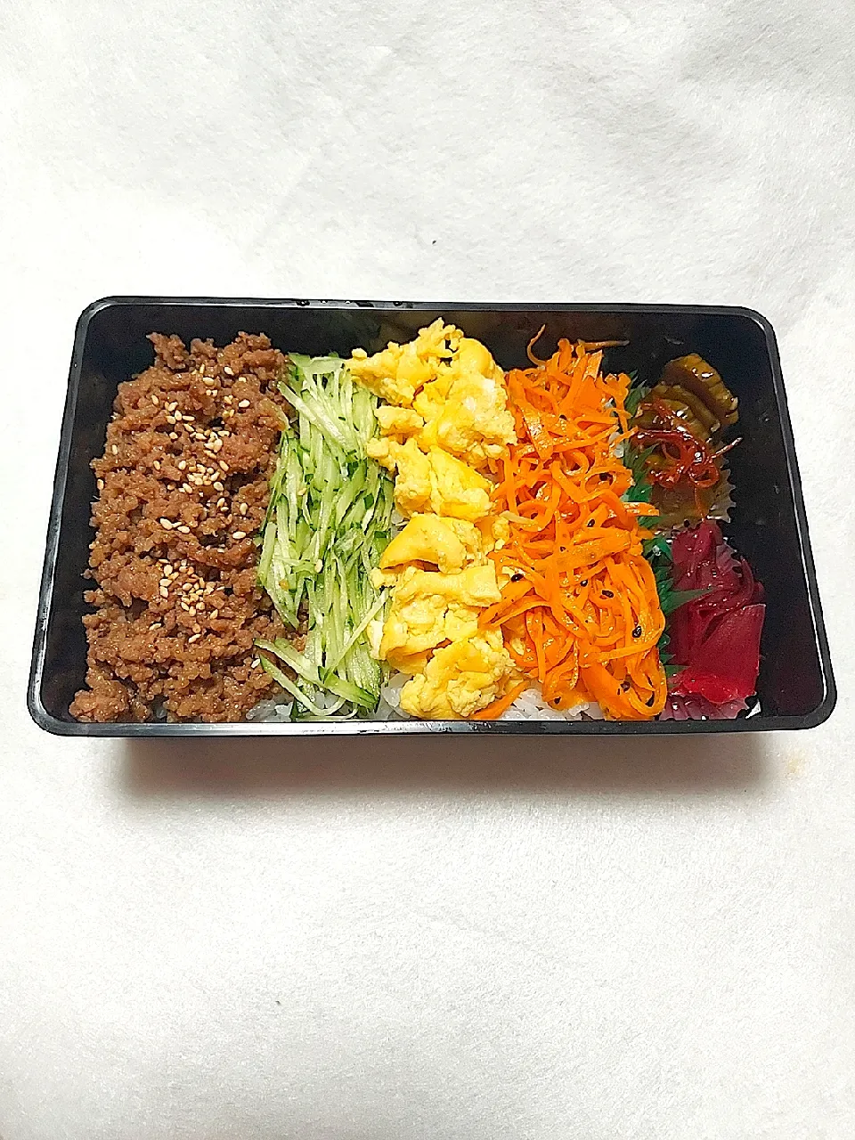 残り物で何とか出来た弁当🍱|Keiさん