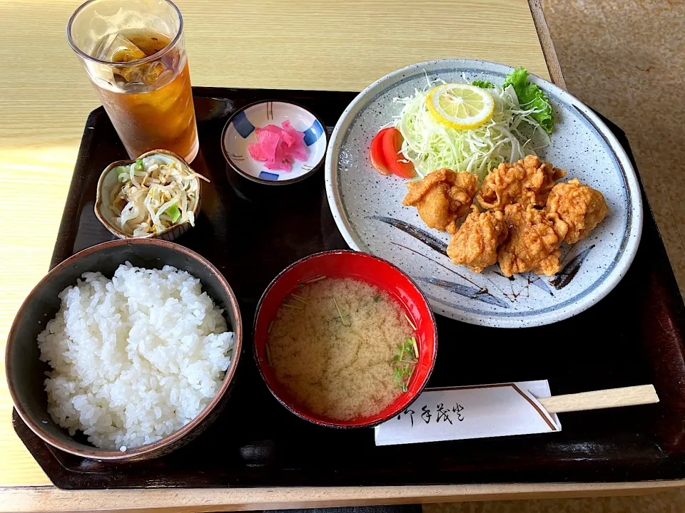 鶏唐揚げ定食|しのぶさん