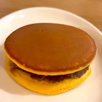 Snapdishの料理写真:Dorayaki|Yip Jennyさん