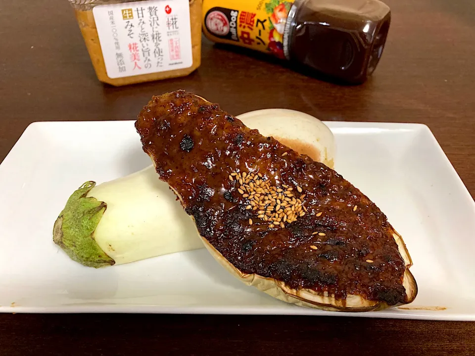 白茄子の万能ソース焼き|チーのベーカリーチャンネルさん