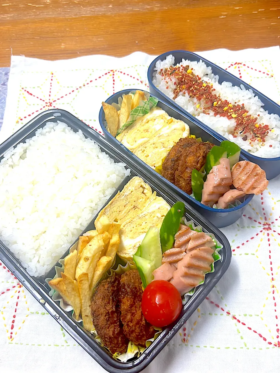 Snapdishの料理写真:10月20日金曜日コロッケ弁当|アッキーさん