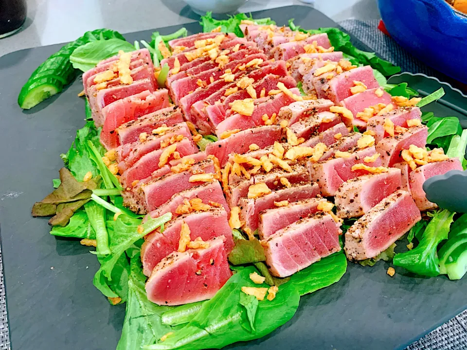 Snapdishの料理写真:Tuna tataki salads|soomiさん