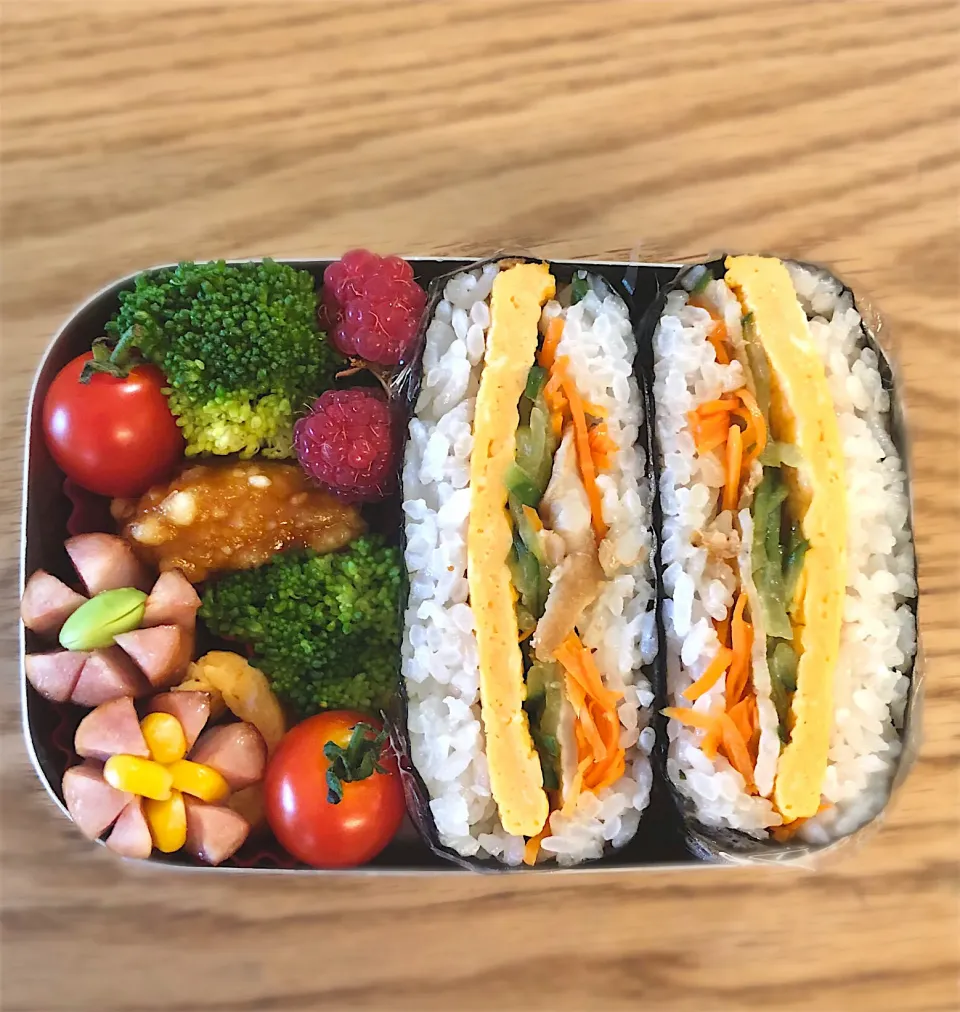 小1遠足🎒おにぎらず弁当|わたげさん