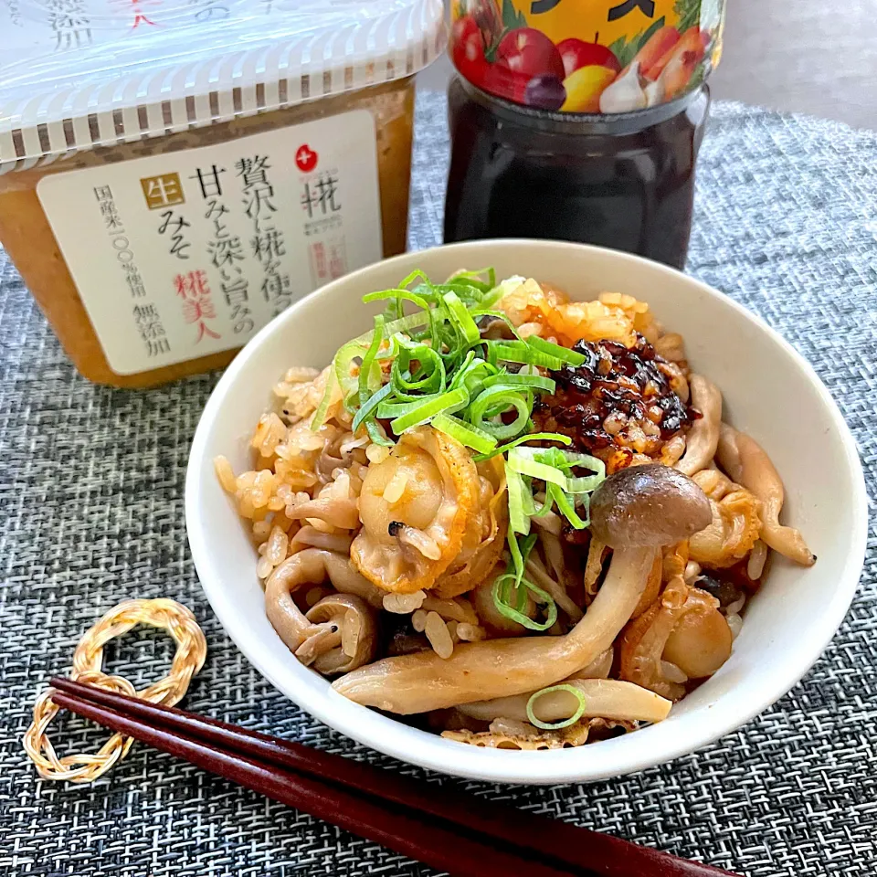 ベビー帆立万能味ソース炊き込みご飯🍚|まぁちゃんさん